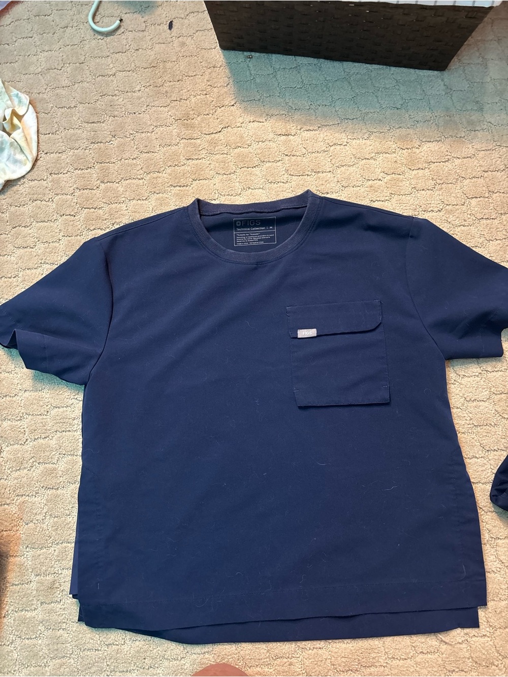 Figs navy blue set crew neck top (medium) with Yola pant (M/P) - Picture 3 of 6